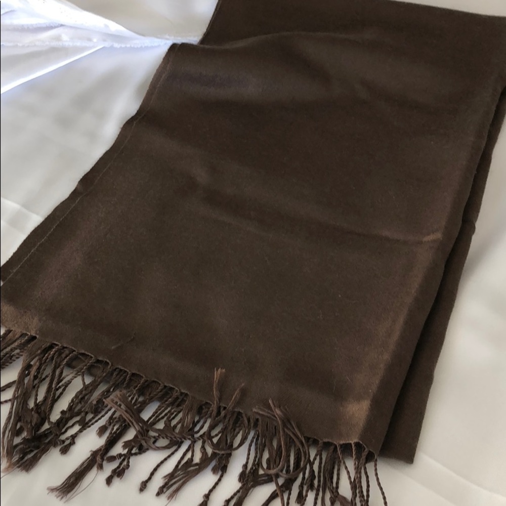 Scarf - Picture 3 of 3
